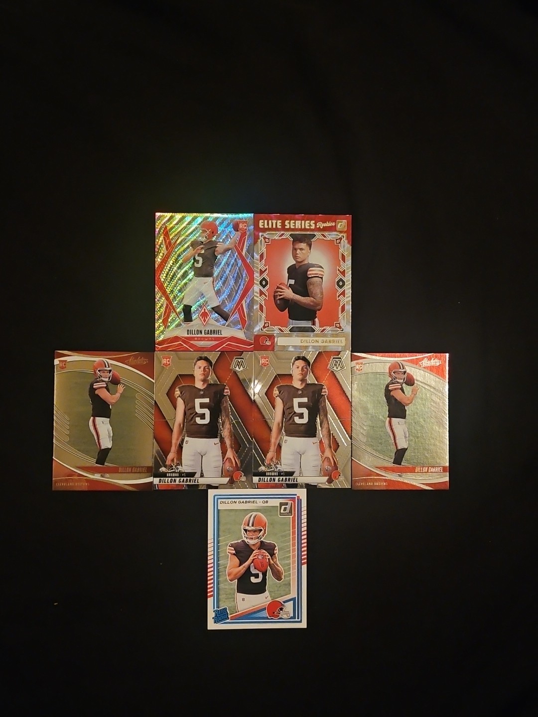 2025 Panini Phoenix - Rookies Dillon Gabriel #175 Wave /199 (RC)