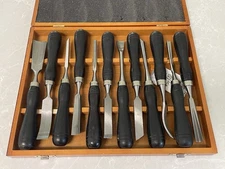 Smith & Wesson SW1092  12-Piece Wood Carving Set