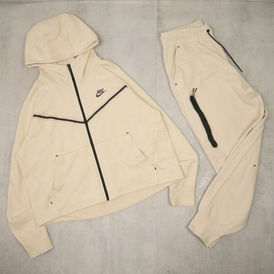 Nike Tech Fleece Trainingsanzug Herren L Beige Regular Fit Sportwear Tracksuite