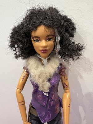 Disney Zombies 3 Willa Doll - Hasbro