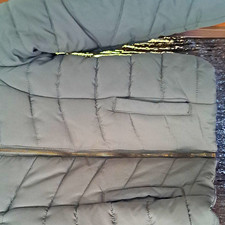 H&M Kinder Steppjacke Gr. 140 Khaki mit Kapuz...