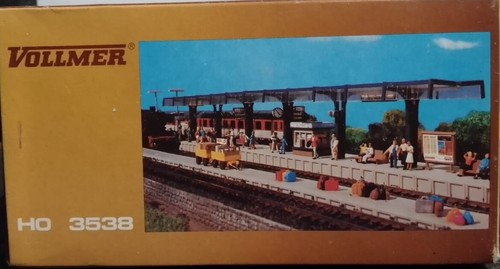VOLLMER 3538 Kit doppia banchina ferroviaria con pensilina scala H0 | Zustand: Nuovo