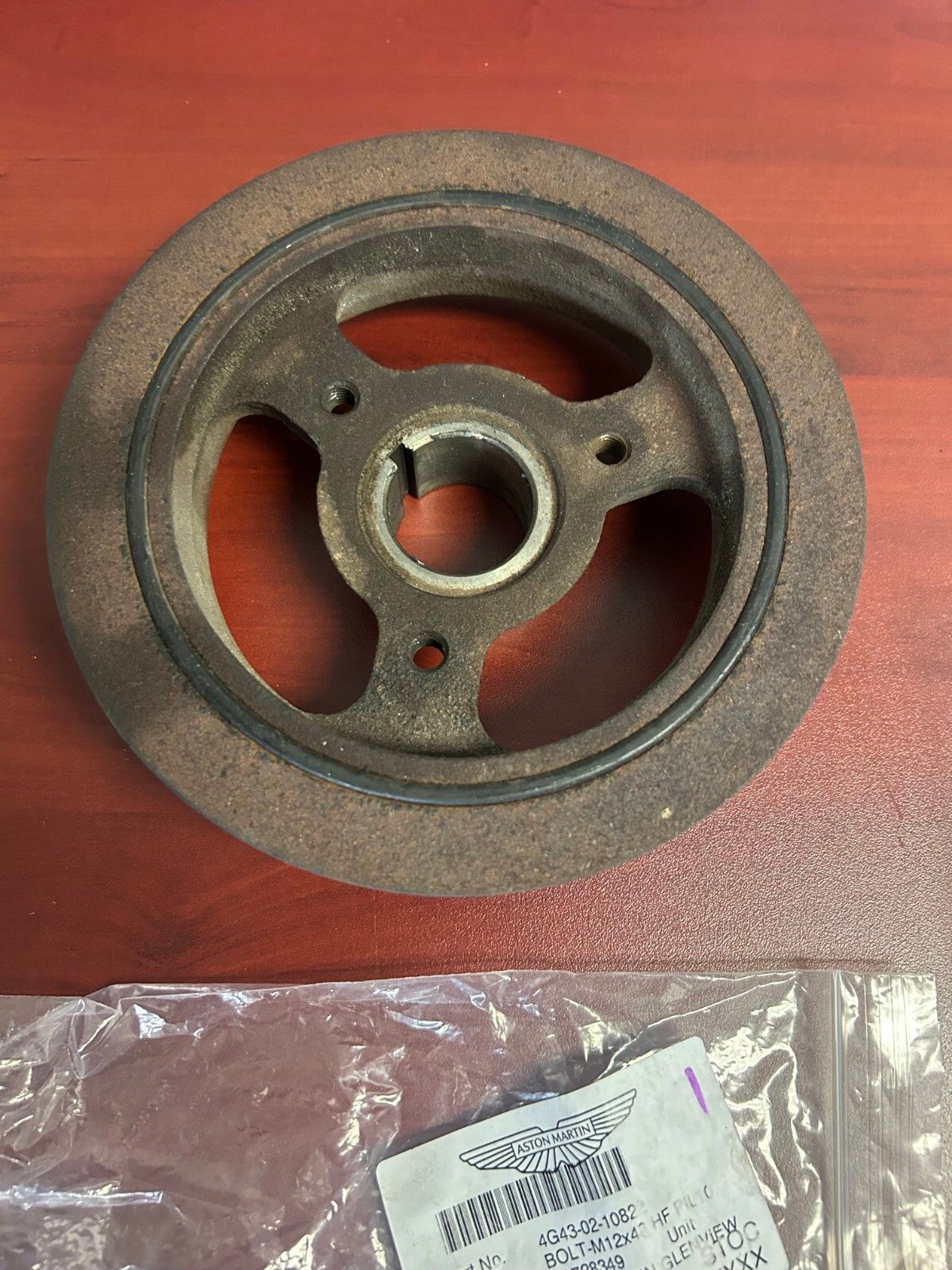 Aston Martin C/Shaft Pulley Assy 4G43-02-10939