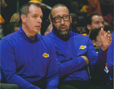 DAVID FIZDALE Signed 8 x 10 Photo PHOENIX SUNS Basketball Coach NBA Lakers