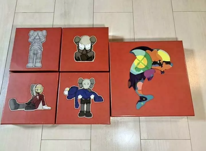 KAWS TOKYO FIRST 5 types jigsaw Puzzle Complete set KAWS Exhibition Limited