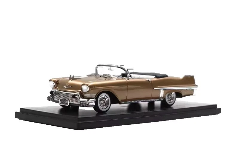 Resin Cadillac Diecast & Toy 1:43