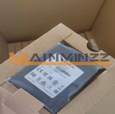 One New MOXA EDS-2005-ELP Ethernet switch