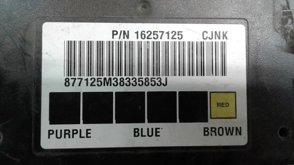 Used Body Control Module fits: 1999 Chevrolet Silverado 1500 pickup Body Control - Image 2 of 3