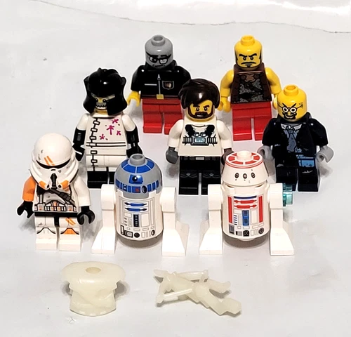Lego Figures 8 People & some Accessories (Star Wars)