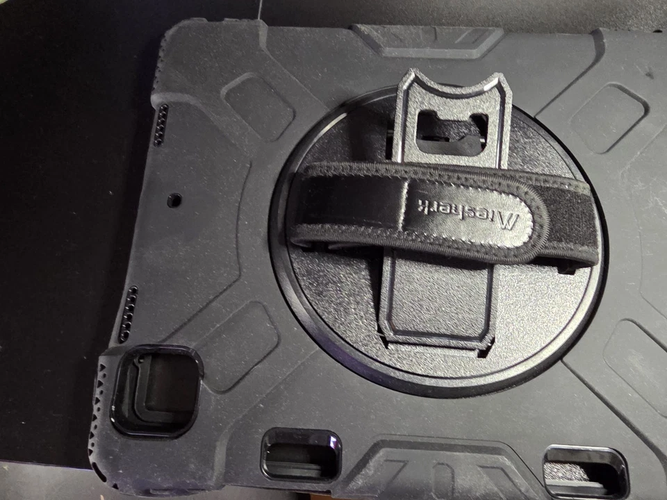 Tough All Terrain Like Life Proof Case Ipad Pro 6th Generation And 7th - Image 3 of 4