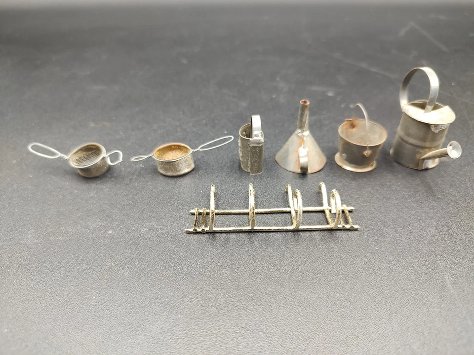 7 artículos de jardín de hadas de metal oxidado vintage cubo regadera embudo   Foto 3 de 4