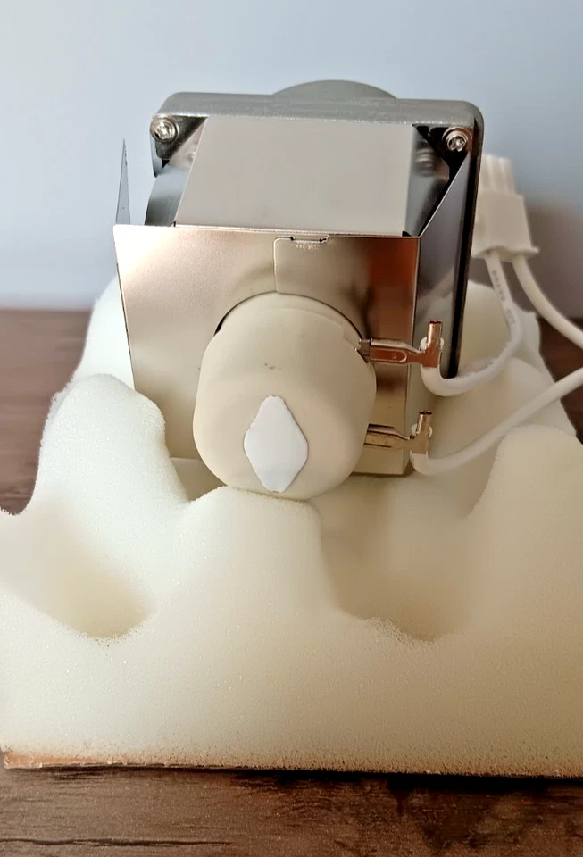 Replacement Lamp For BenQ Projector 5J.JA105.001 Original OEM Bulb - Image 3 of 4