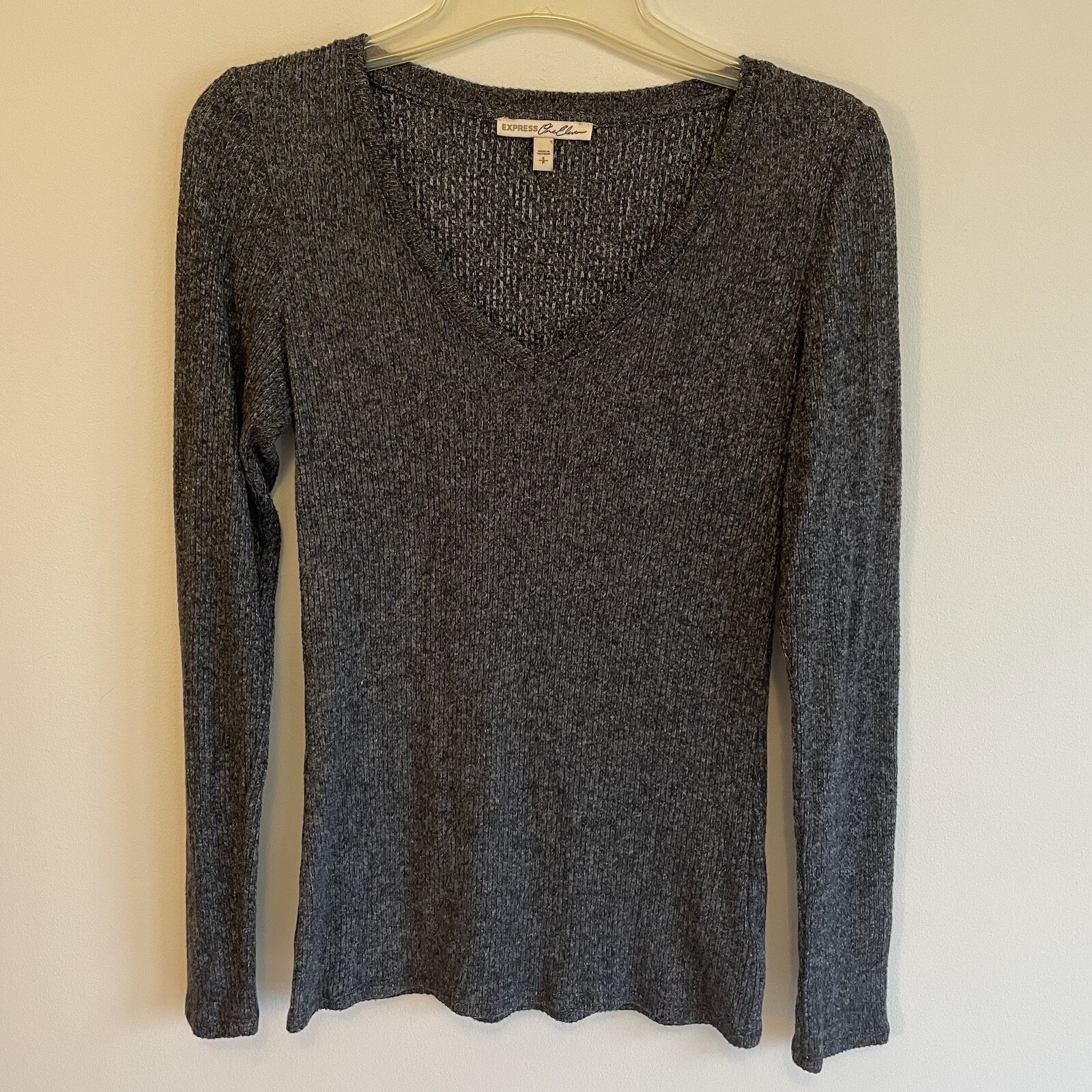 Express Solid Gray Basic V-Neck Pullover Long Sle… - image 1