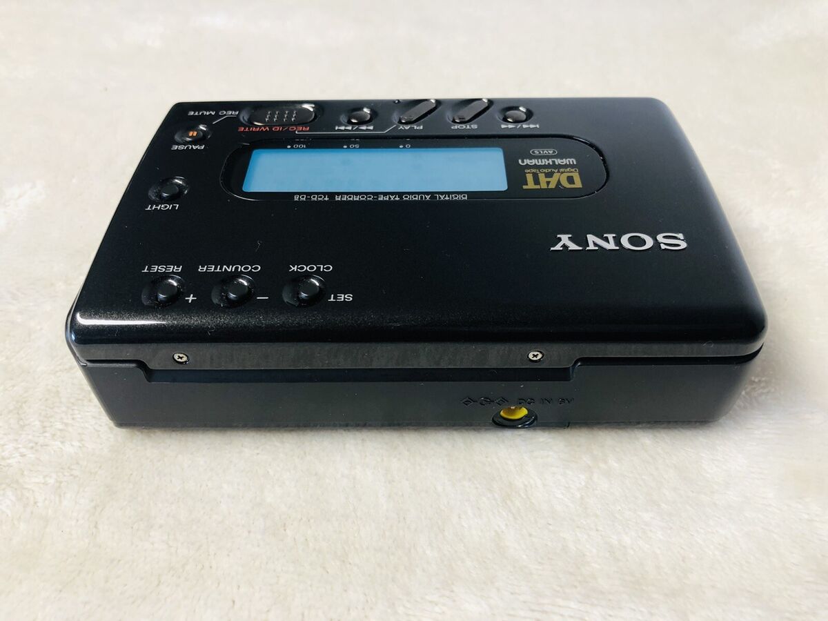 Portable DAT Digital Audio Tape Player Recorder Walkman Sony Portable DAT Digital Audio Tape Player Recorder Walkman Sony