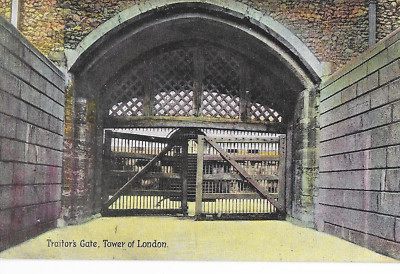 Postkarte WO7 - Tower of London Traitors Gate