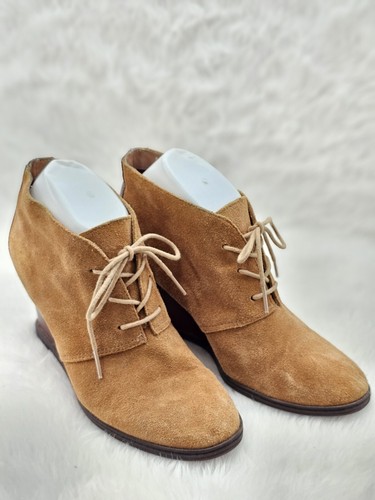 Stivaletti da donna Etienne Aigner Camelot E-Zita in pelle con lacci zeppa taglia 8M - Foto 6 di 18