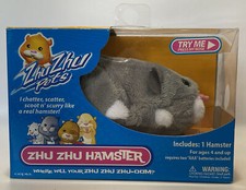 RARE Zhu Zhu Pets Hamster  Grey  White Hamster  Num Nums  86653