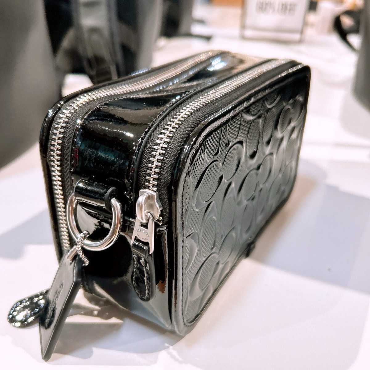 s-l1200.jpg s-l1200.jpg