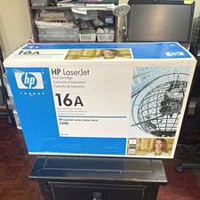 HP Genuine 16A Q7516A Black Laser Toner Cartridge for LaserJet 5200