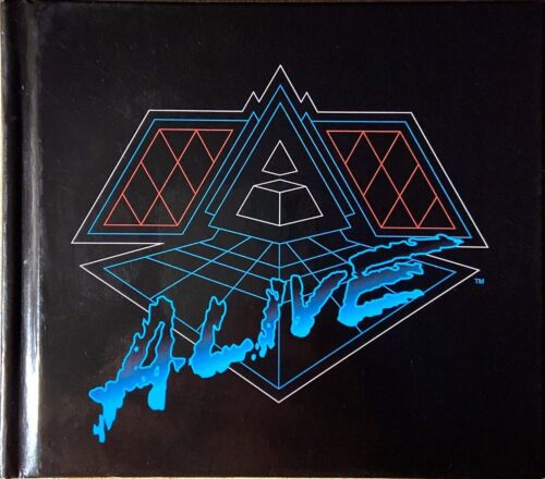 2xCD ALBUM DIGIBOOK DAFT PUNK ALIVE 2007 DELUXE LIMITED EDITION RARE COMME NEUF - Picture 1 of 4