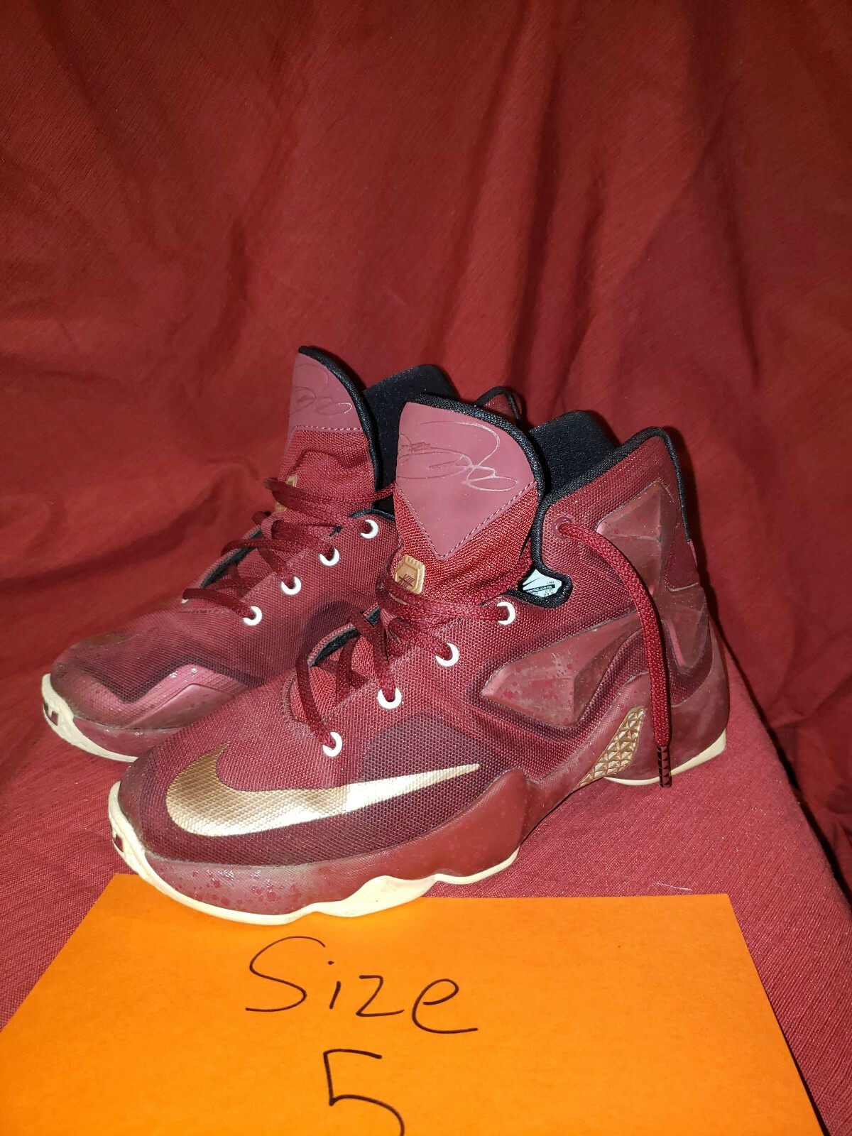 lebron james shoes maroon