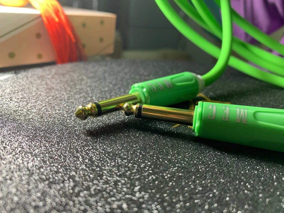 Bulldog - Cable de instrumento de 10 pies - 1/4" - recto a recto - silencioso Foto 4 de 4