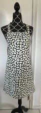 NEW 2 Pocket Handmade Full Length Adult Apron - WHITE DAISIES ON BLACK