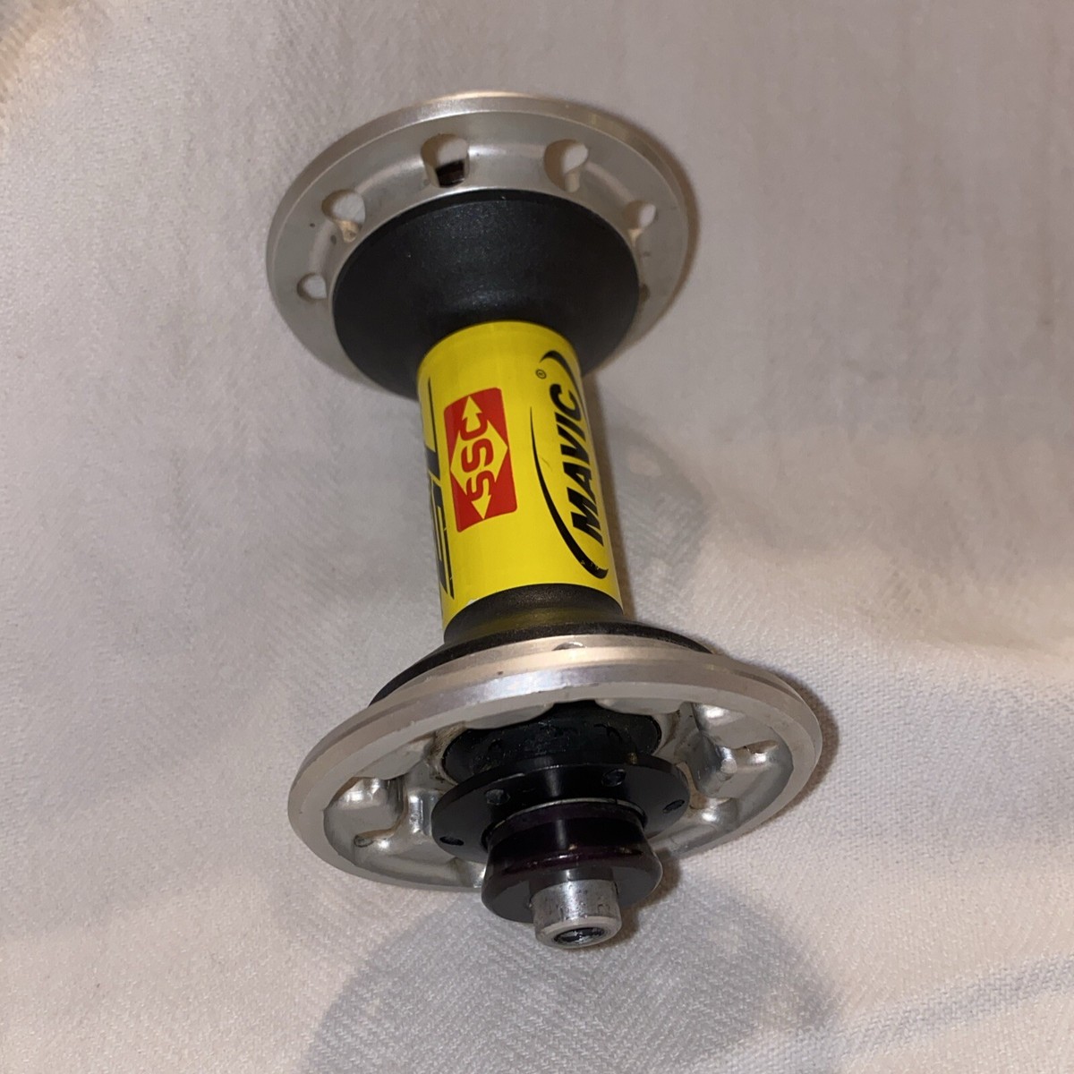 MAVIC KSYRIUM SL SSC 18 Hole 100mm x 9mm Quick Release FRONT