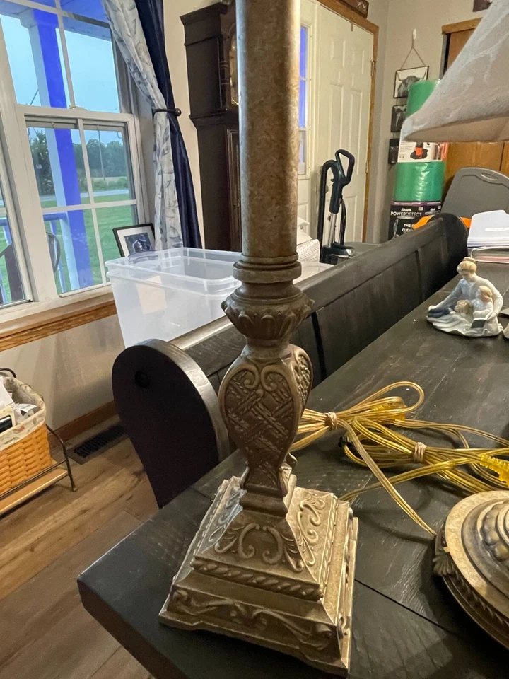 Juego de 2 Lámparas de Puerta para Casa con Pantallas Base Pesada Dorada Foto 3 de 4