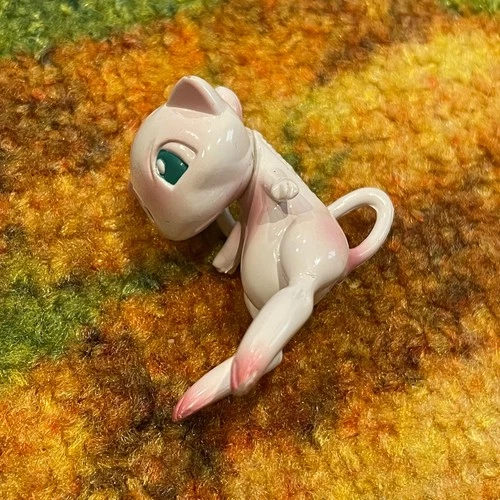 Pokémon MEW Mini Figure Toy TOMY 2" Vintage Nintendo