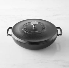 Lodge Blacklock Triple Seasoned Cast Iron Braiser, 4-Qt ( NEW )