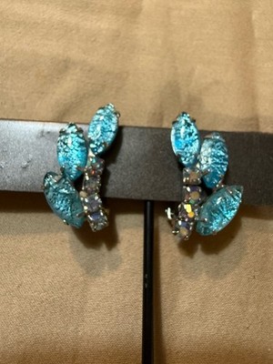 Vintage Blue Crackle  Cat s Eye  Art Glass & Aurora Borealis Rhinestone Clip Ons