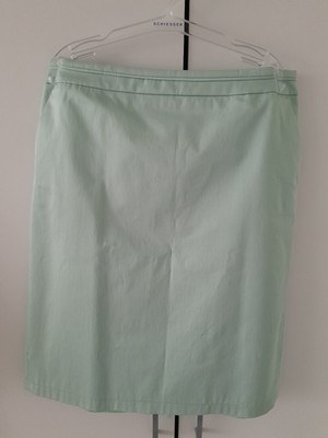 Rock kurz Gr. 42 zartes lind/mintgrün Gerry Weber NEU