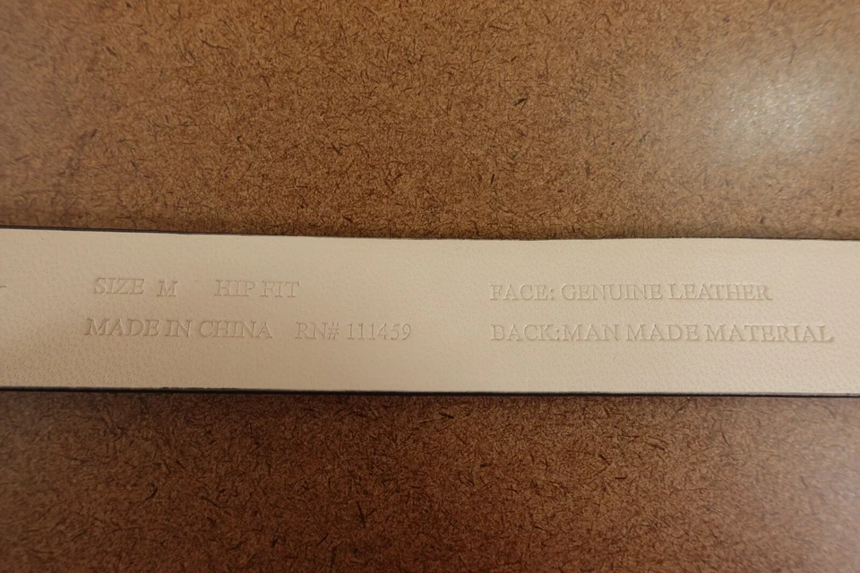 Nuevo cinturón WHBM para mujer talla mediana azul oscuro cuero texturizado calce a la cadera Foto 4 de 4