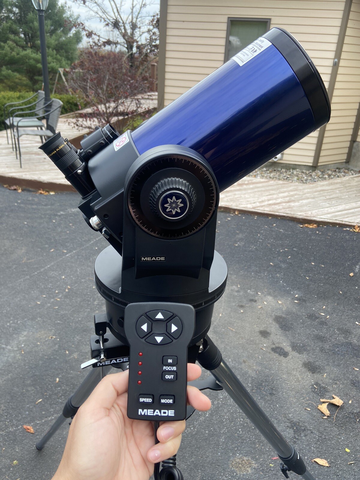 Meade ETX125EC Telescope w/controller and 884 Deluxe Field Tripod