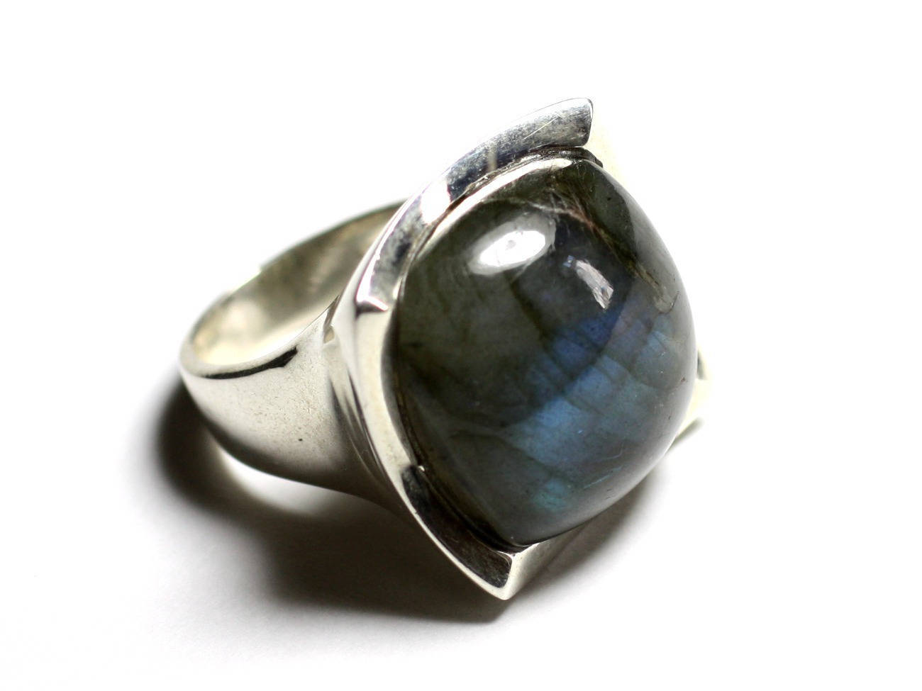 Bague labradorite N222 en argent 925 pour illuminer votre style bohème chic