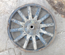 1917 1927 Model T Ford Tt Truck 23 Rear Wood Spoke Wheel Hub Original -