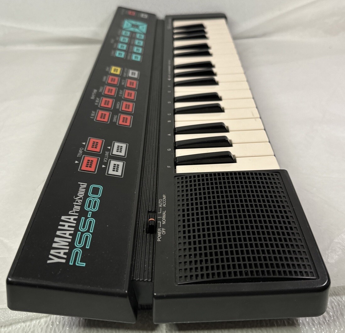 Br1 Yamaha PortaSound Pss-80 32 Mini Key Keyboard Digital