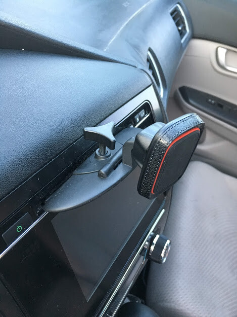APPS2Car Universal CD Slot Magnetic Car Phone Mount
