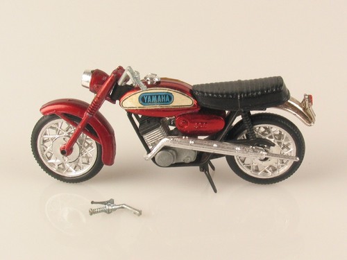 Mercury Italy moto Yamaha Scrambler art. 606 manubrio rotto 1/24 in scatola orig - Foto 6 di 16
