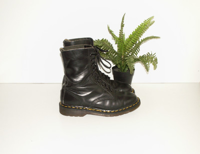 Vintage Dr. Martens 1490 Leder Stiefel Made in England UK 7 EU 41 US 8 (D1529)