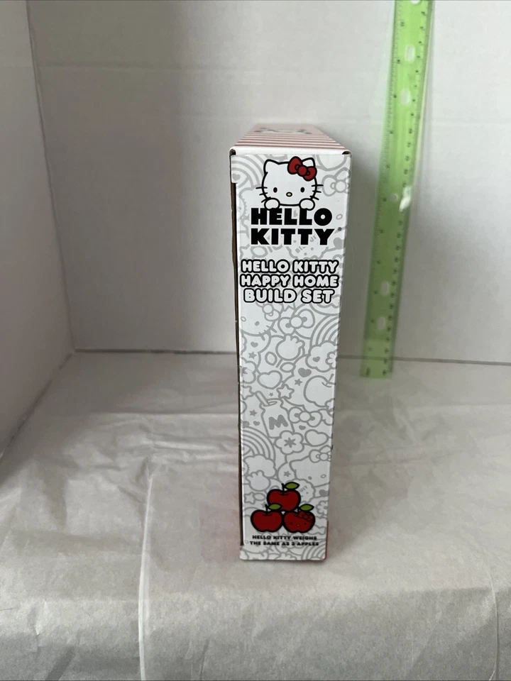 Hello Kitty Happy Home Build Set 141 Pieces, And Includes Hello Kitty Figure - Image 3 of 4