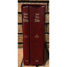 Good News Bible Today's English Version 2 Vol Boxed Set Old New Testament  1978