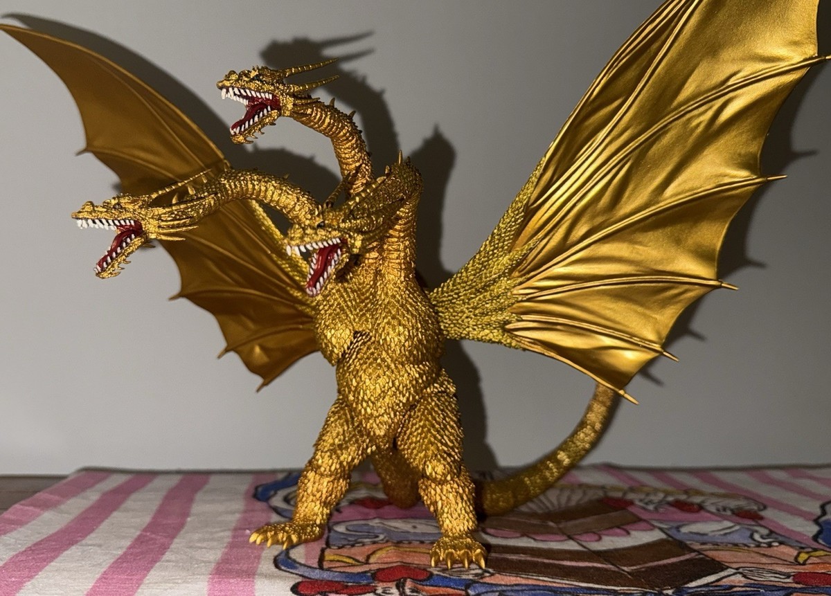 SH Monsterarts King Ghidorah 1991 Special Color Version