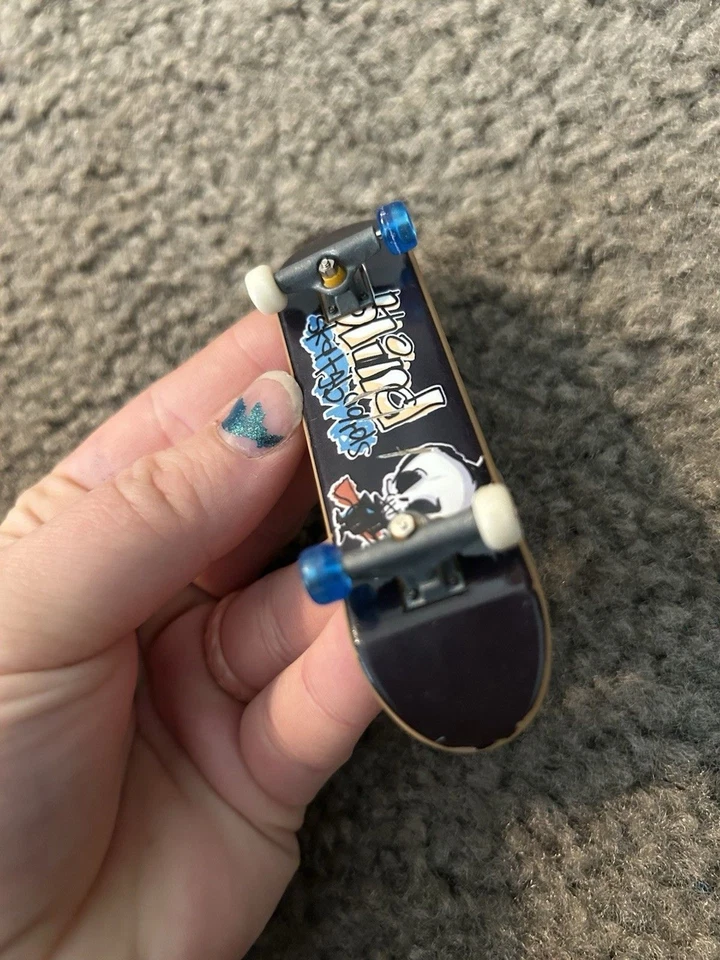Vintage Tech Deck - Blind - Reaper (Black Background) - Finger Board - Image 3 of 4