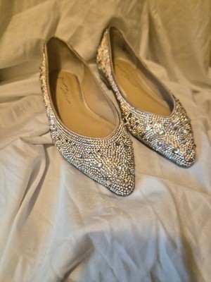 Beautiful Designer BETSEY JOHNSON Jude Rhinestone Ballet Flats Shoes Size 6