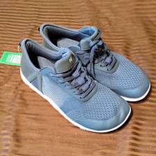 HIKE Men's Gray/White Low Top Lace-Up Athletic Sneaker - New Without Box