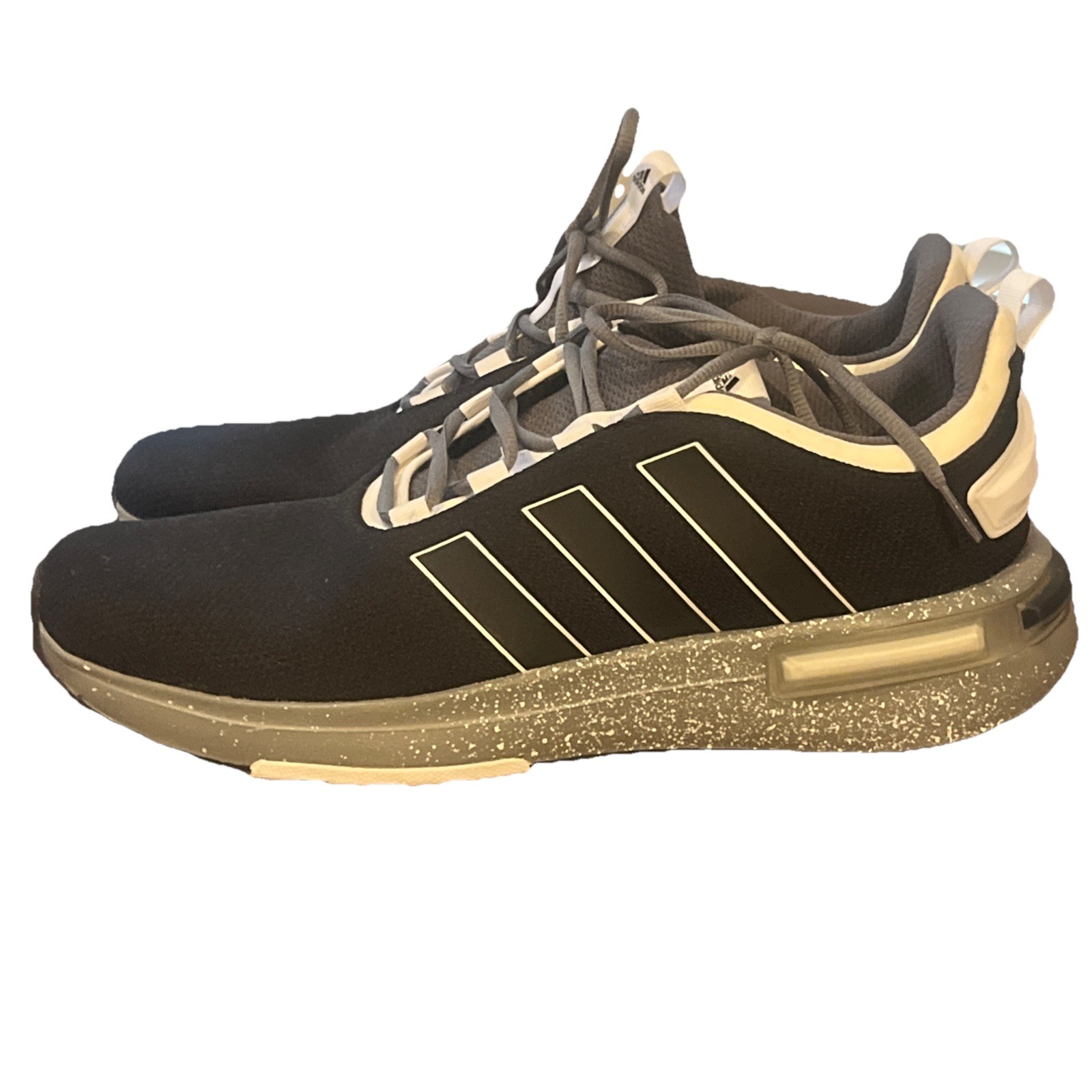 SAOLA scarpe adidas uomo. Scarpa da corsa nera bianca taglia 13 indossata pochissimo