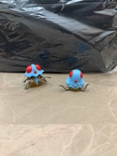 Pokémon  Tentacool and Tentacruel TOMY Figure Nintendo CGTSJ Authentic