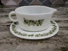 Vintage 1970s ? PYREX Spring Blossom Crazy Daisy Gravy Boat Plate USA Made Retro